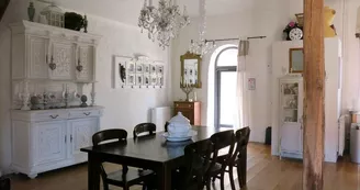 Gîtes du Château d'Embourg Gîtes du Château d'Embourg
