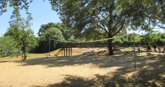 Le Terrain de Beach Volley de l'Aire Naturelle de Boisdon à Saint-Paul-du-Bois_3 Le Terrain de Beach Volley de l'Aire Naturelle de Boisdon à Saint-Paul-du-Bois_3