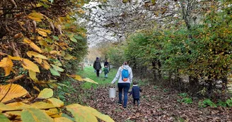 visite-famille-automne-ferme-pedagogique-turmeliere-lire-oa-osezmauges