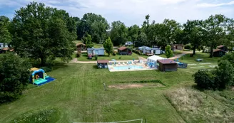 Aire d'accueil et de services au Camping des Papillons Aire d'accueil et de services au Camping des Papillons