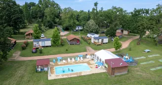 Aire d'accueil et de services au Camping des Papillons Aire d'accueil et de services au Camping des Papillons