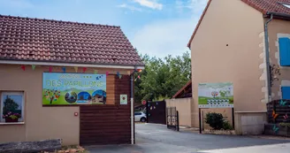 Aire d'accueil et de services au Camping des Papillons Aire d'accueil et de services au Camping des Papillons