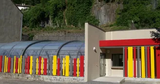 Piscine intercommunale de Pont de Labeaume Piscine intercommunale de Pont de Labeaume