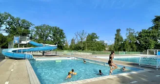 Piscine municipale de Bourbon-l'Archambault Piscine municipale de Bourbon-l'Archambault