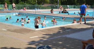 Piscine municipale de Bourbon-l'Archambault Piscine municipale de Bourbon-l'Archambault