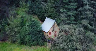 Cabane perchée La Pôlette