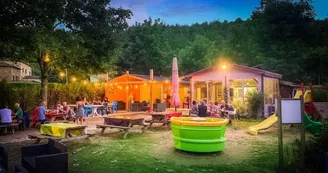 Les Insolites - Camping de la Vallée du Doux Les Insolites - Camping de la Vallée du Doux