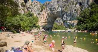 Plage du Pont d'Arc