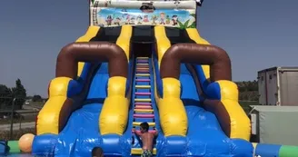 Parc aquatique et jeux gonflables "Family Kids" Parc aquatique et jeux gonflables "Family Kids"