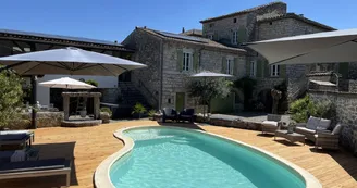 Le Mas des Ayres