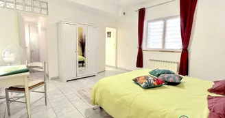 L'Acampadis L'Acampadis