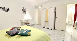 L'Acampadis L'Acampadis