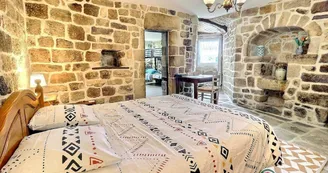 L'Acampadis L'Acampadis