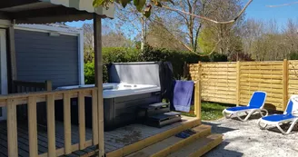 Camping insolite Fleurs des Champs Camping insolite Fleurs des Champs