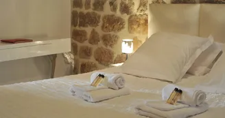 Maison d'Hôte La Castanéa Maison d'Hôte La Castanéa