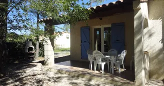 Les Acacias Les Acacias