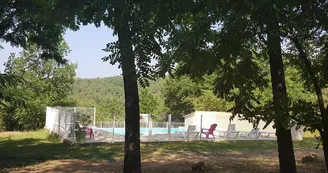 Les Acacias Les Acacias