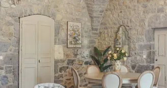 Château de Chaussy - Gîte n°2 (2 - 4 personnes) Piscine Chauffée