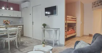 Château de Chaussy - Gîte n°3 - Loft (2 - 4 personnes) - Piscine chauffée