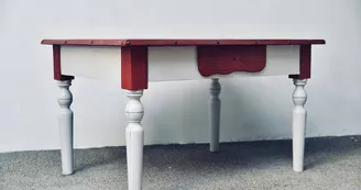 Meuble & autrement - Marie-Odile Lamy-Chappuis Peintre sur mobilier Meuble & autrement - Marie-Odile Lamy-Chappuis Peintre sur mobilier