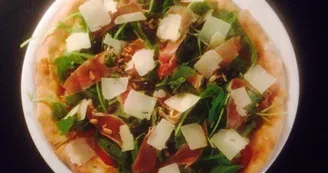Pizza Flo
