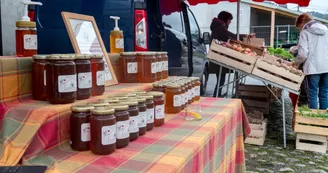 Le petit marché de Lalevade