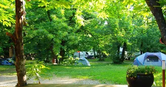 Camping La Châtaigneraie