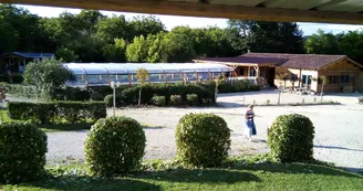 LE DOMAINE DE PECANY (La Noix de Pecan'y) LE DOMAINE DE PECANY (La Noix de Pecan'y)