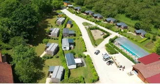 LE DOMAINE DE PECANY (La Noix de Pecan'y) LE DOMAINE DE PECANY (La Noix de Pecan'y)