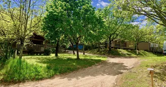 Camping LES CHENES