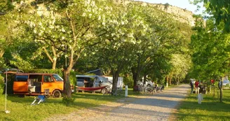 Camping La Turelure - Nature Zen