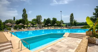 Flower Camping LES BERGES DE LA DORDOGNE Flower Camping LES BERGES DE LA DORDOGNE