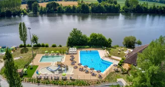 Flower Camping LES BERGES DE LA DORDOGNE Flower Camping LES BERGES DE LA DORDOGNE