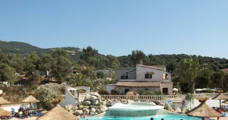 Camping Tikiti