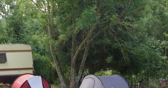 Camping Les Usages