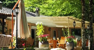 Camping Le Vézère Périgord
