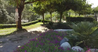 Camping Ushuaïa Villages les Pins d'Ucel Camping Ushuaïa Villages les Pins d'Ucel