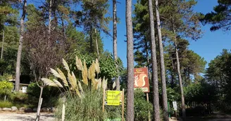Camping Ushuaïa Villages les Pins d'Ucel Camping Ushuaïa Villages les Pins d'Ucel