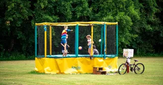 Camping Le Pont de Mazerat Camping Le Pont de Mazerat