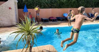 Camping Tikayan Clau Mar Jo Camping Tikayan Clau Mar Jo
