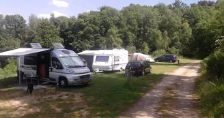 Camping Les Chelles Camping Les Chelles