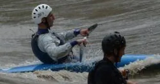 canoe canoe