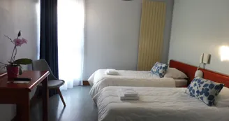 CHAMBRE CHAMBRE