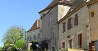 Rue du Bugue - Redimensionnée Sirtaqui Rue du Bugue - Redimensionnée Sirtaqui
