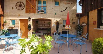 Pigeonnier-dampierrelechateau Pigeonnier-dampierrelechateau