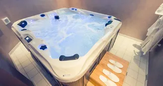 Jaccuzzi.jpg Jaccuzzi.jpg