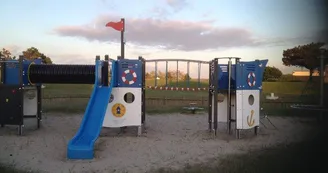 Bréhal_Camping de la Vanlée_aire de jeux Bréhal_Camping de la Vanlée_aire de jeux