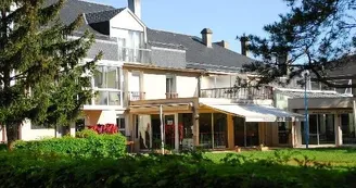 Auberge de Jeunesse (groupes) Auberge de Jeunesse (groupes)