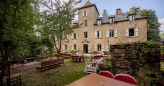Gîte de Montfranc crédit photo chateau Montfranc Arvieu @cesar Gelvez Gîte de Montfranc crédit photo chateau Montfranc Arvieu @cesar Gelvez