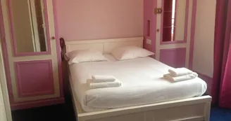 Hôtel "Couleurs Sud"
